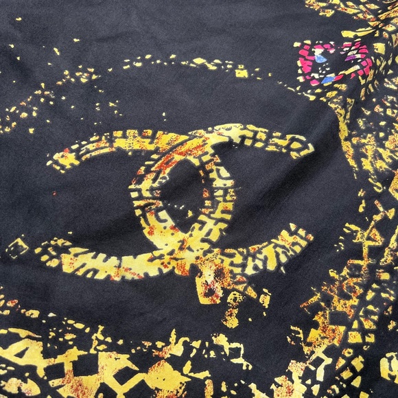Chanel scarf/wrap. 100% Silk. Made in Italy. Large 50” by 51”. - Picture 14 of 16